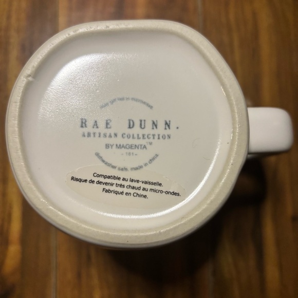 Rae Dunn - 181 - SWEATER WEATHER white artisan collection mug w dark interior - Picture 4 of 5